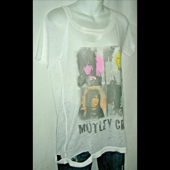 Chaser Motley Crue Shout At The Devil Ripped Tee - Picture 4 of 8